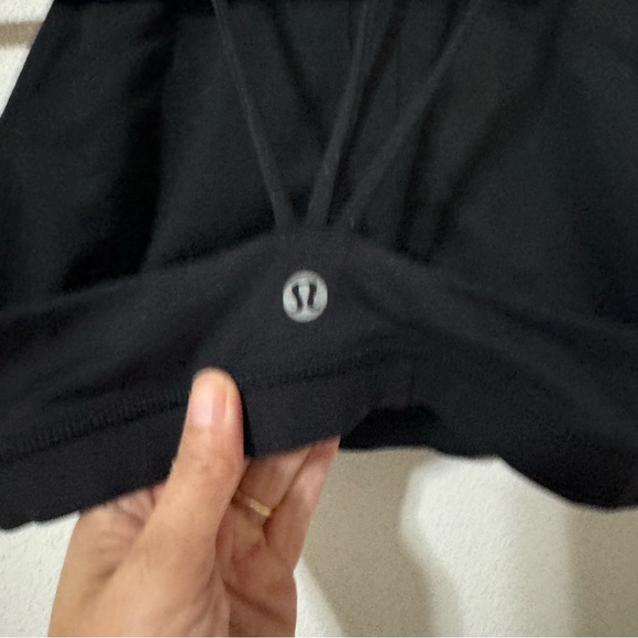 Lululemon Trinity Bra Black Strappy Workout Gym-6 - Picture 5 of 6